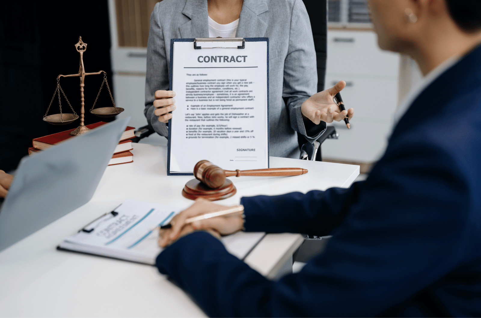 Common Compliance Traps for US Companies Expanding Into Europe